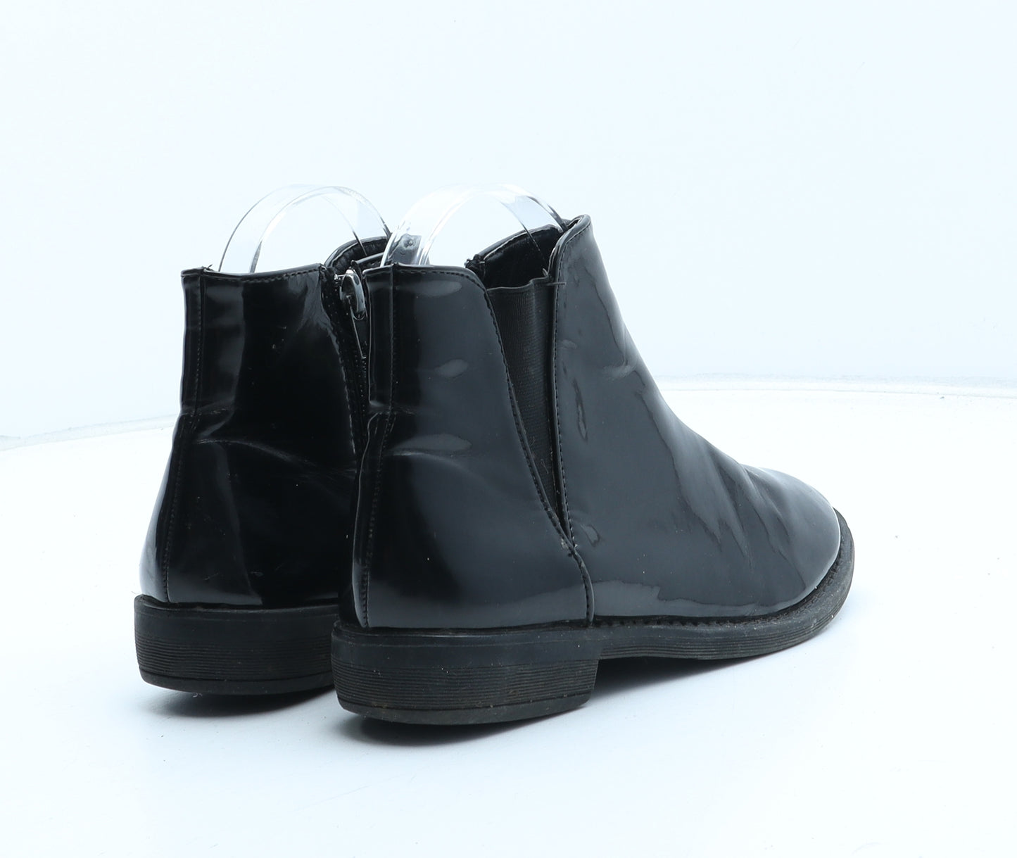 Preworn Girls Black Synthetic Chelsea Boot UK 2