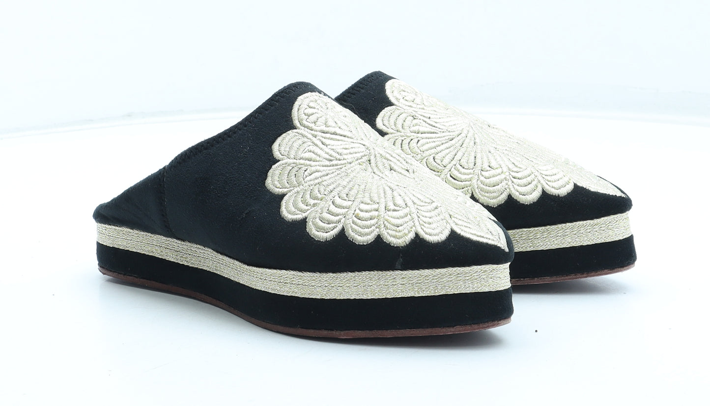 Preworn Womens Black Geometric Polyester Slip On Flat UK