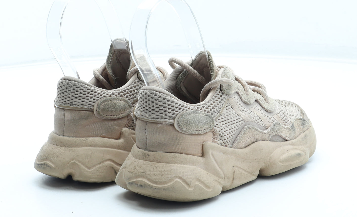 Preworn Girls Beige Leather Trainer UK 13
