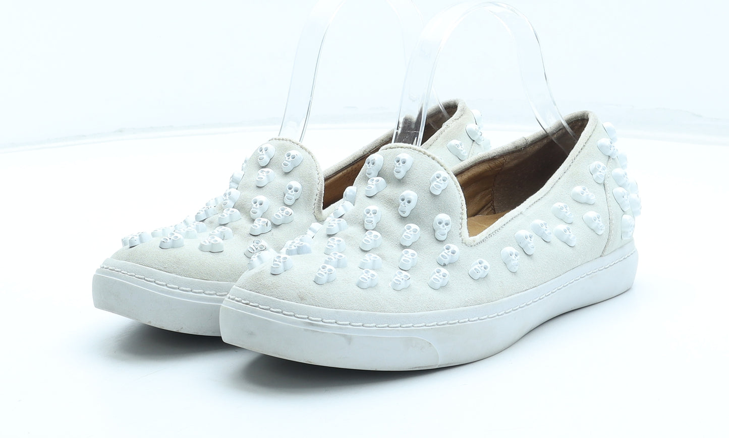 Campbell Womens Beige Geometric Leather Slip On Flat UK - Estimated UK Size 5 Skull Detail