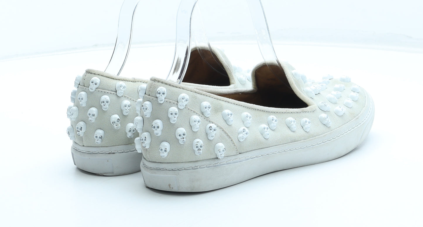 Campbell Womens Beige Geometric Leather Slip On Flat UK - Estimated UK Size 5 Skull Detail