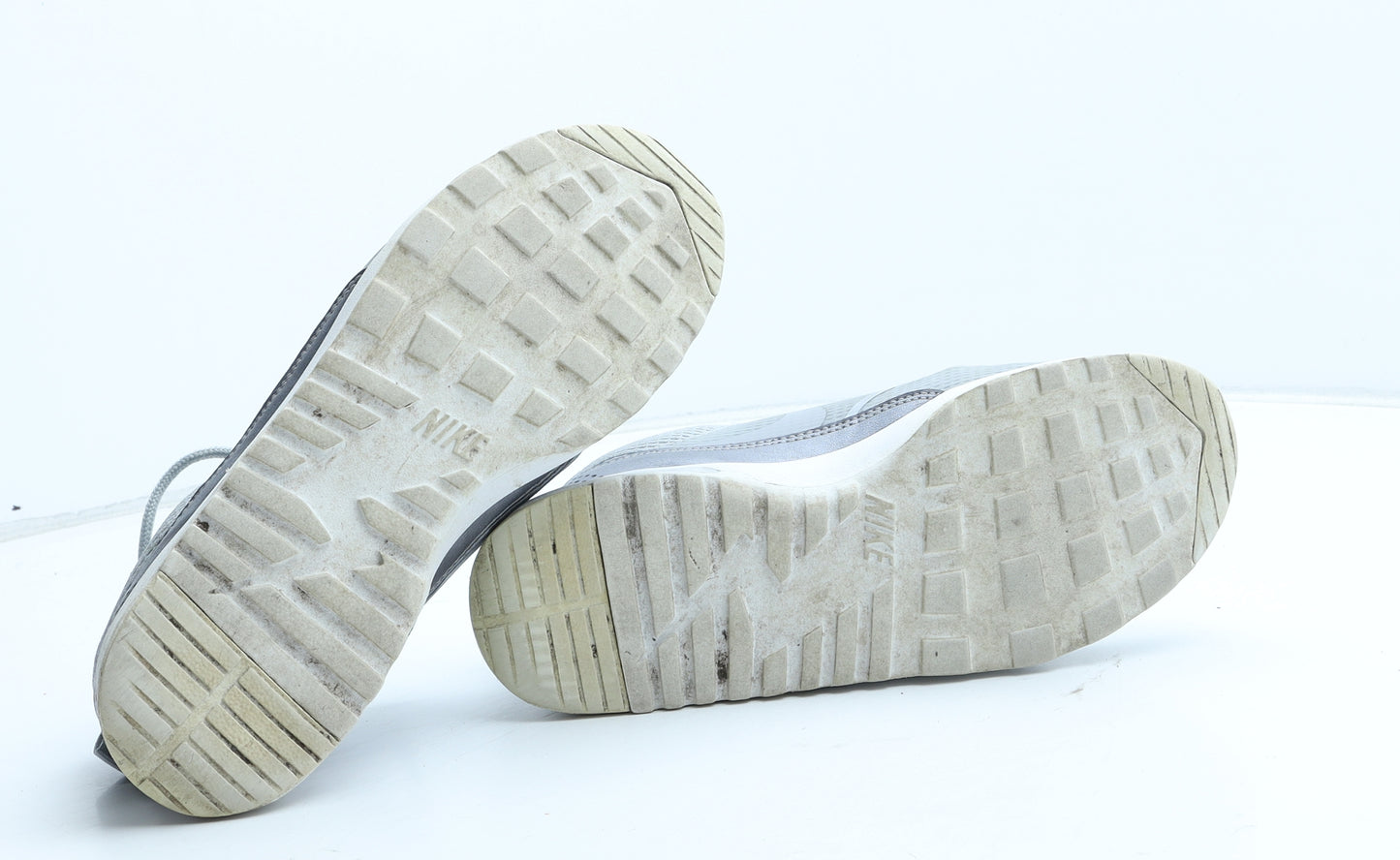 Nike Womens Grey Synthetic Trainer UK