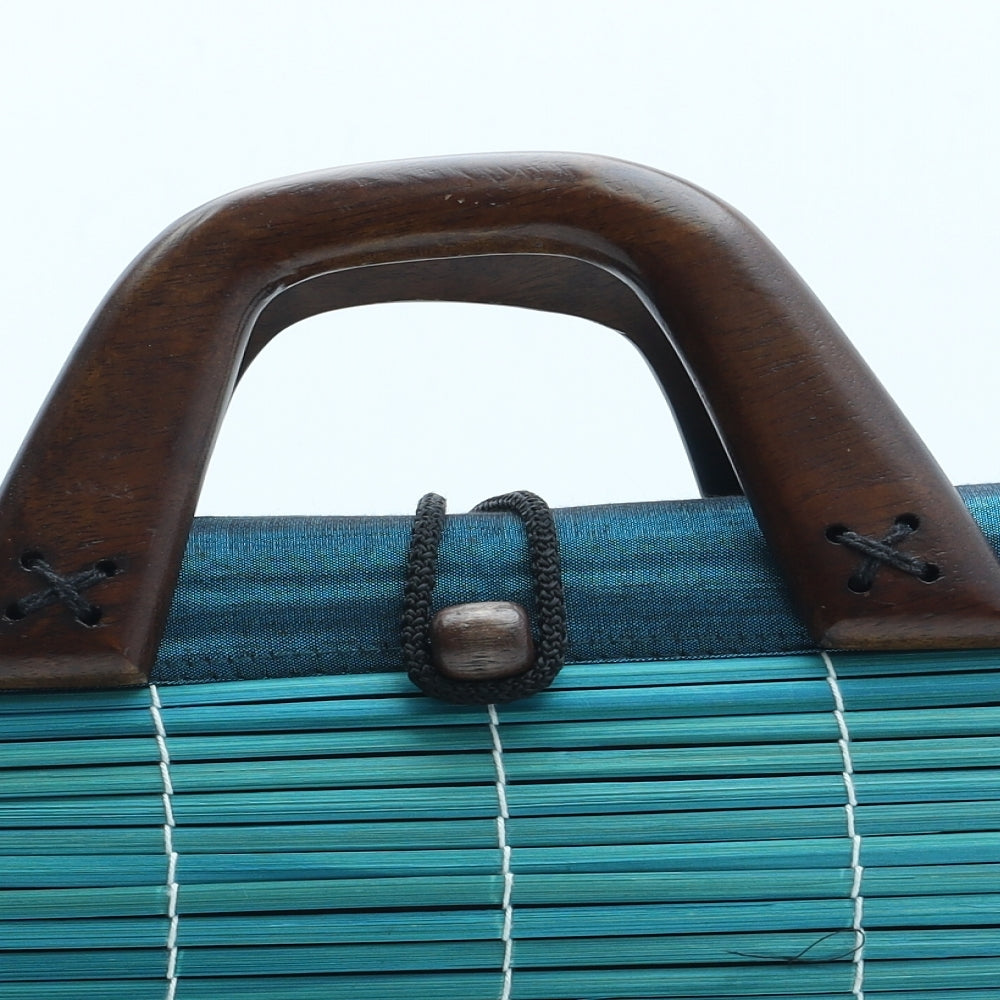 Preworn Womens Blue Wicker Top Handle Bag Size Small