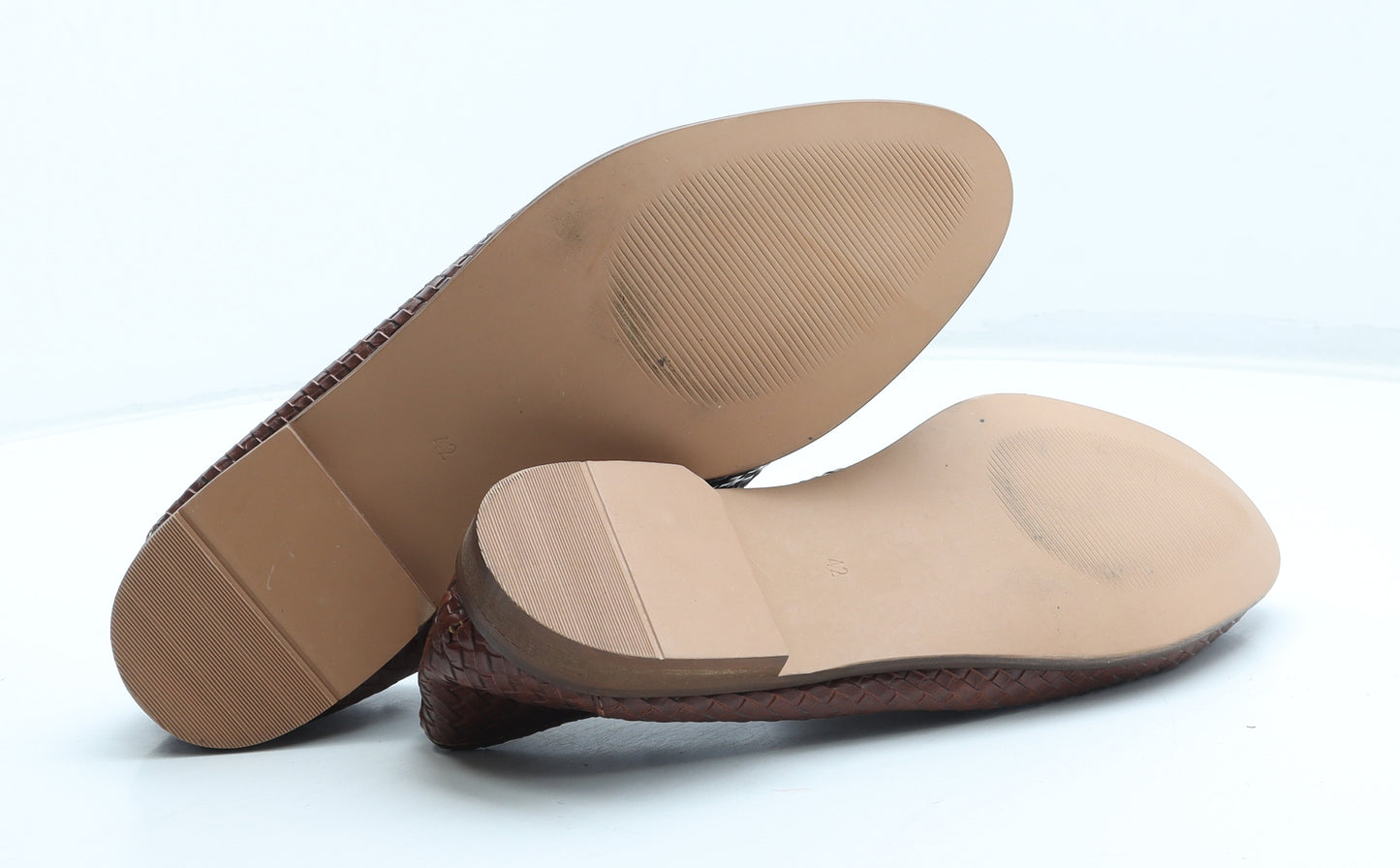 Preworn Mens Brown Geometric Synthetic Slip On Casual UK 8 42