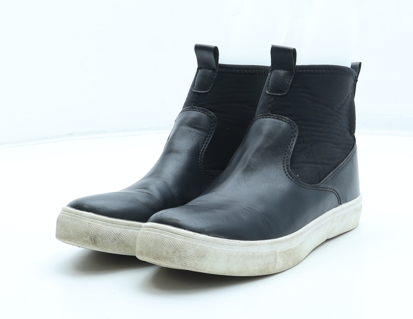 Preworn Girls Black Polyurethane Bootie Boot UK 3