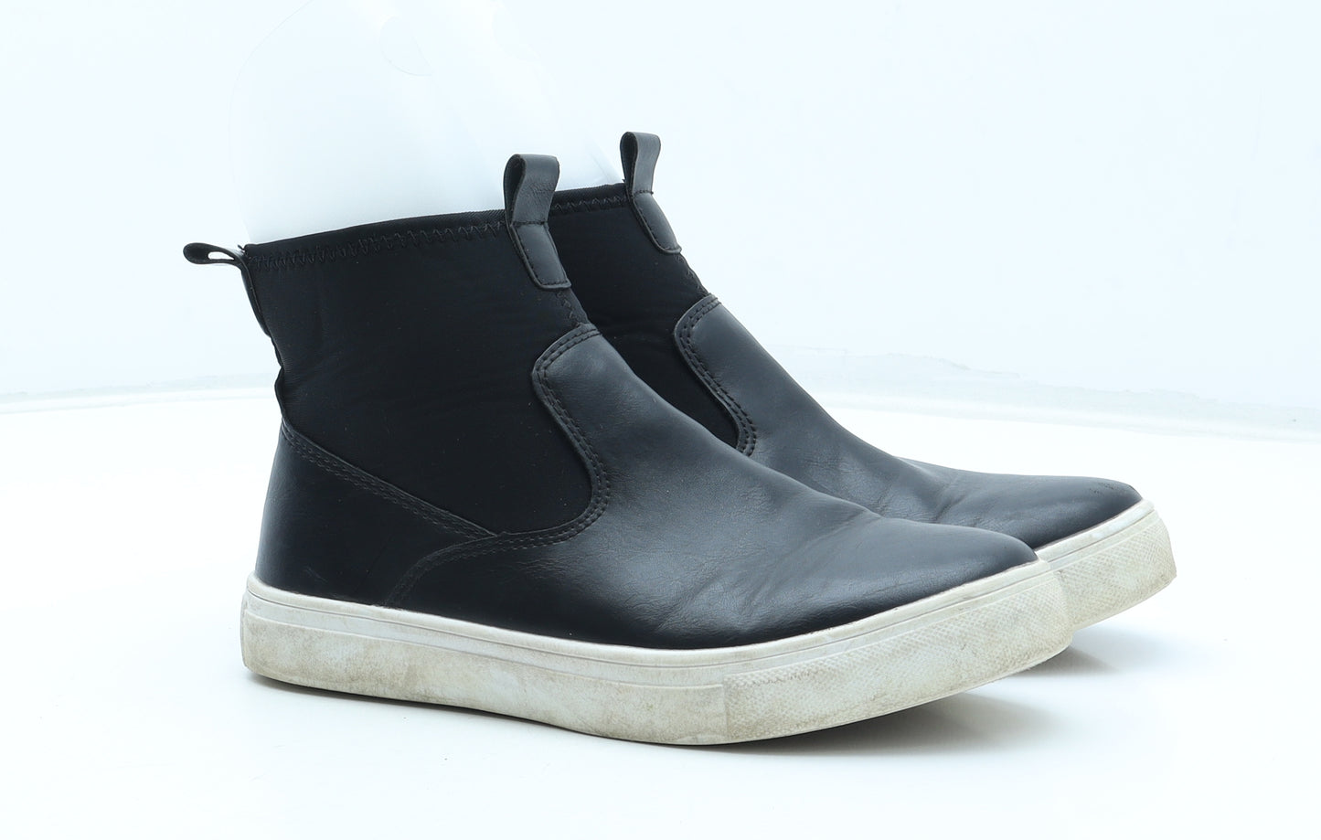 Preworn Girls Black Polyurethane Bootie Boot UK 3