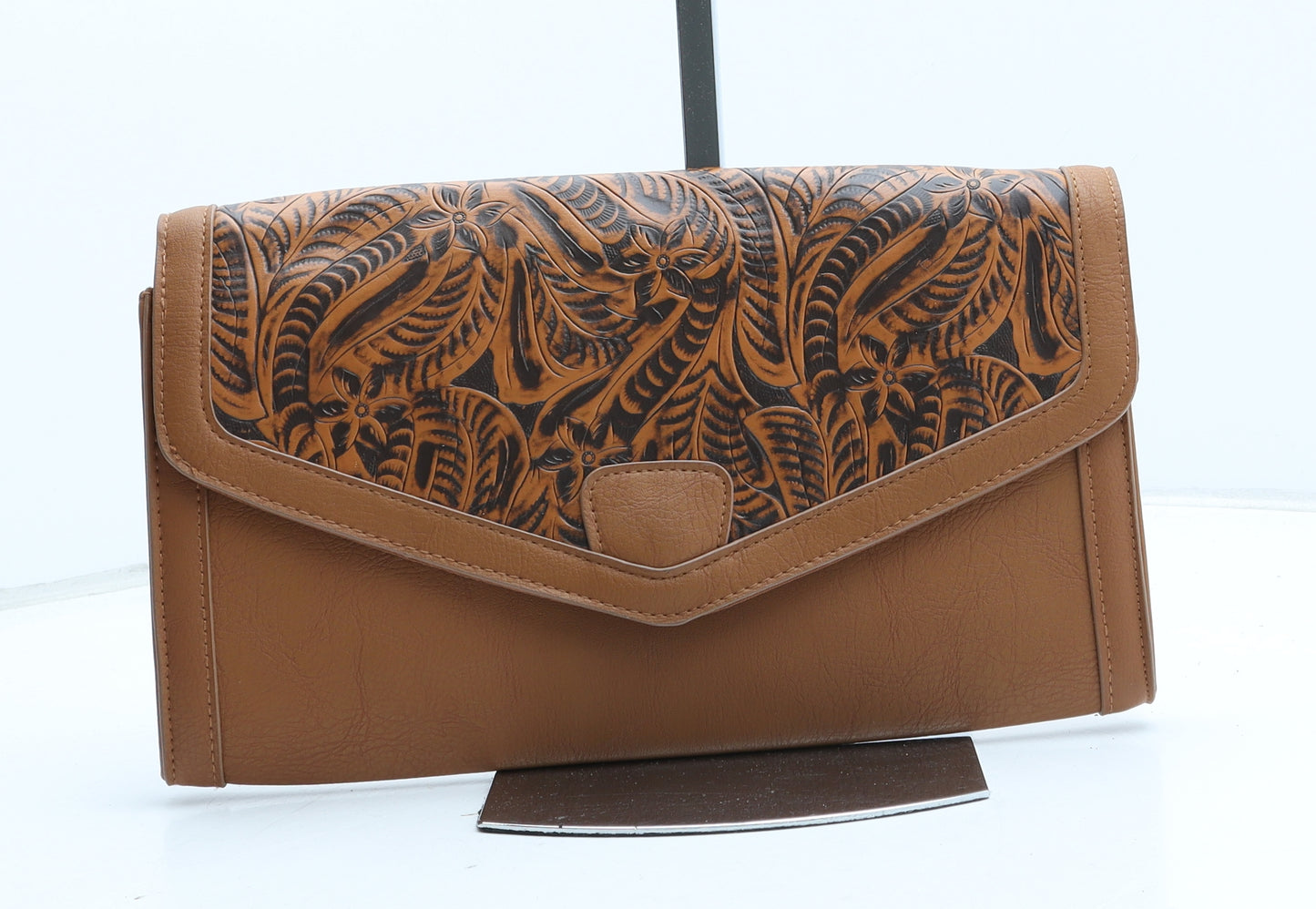 Atmosphere Womens Brown Geometric Polyurethane Clutch Size Medium
