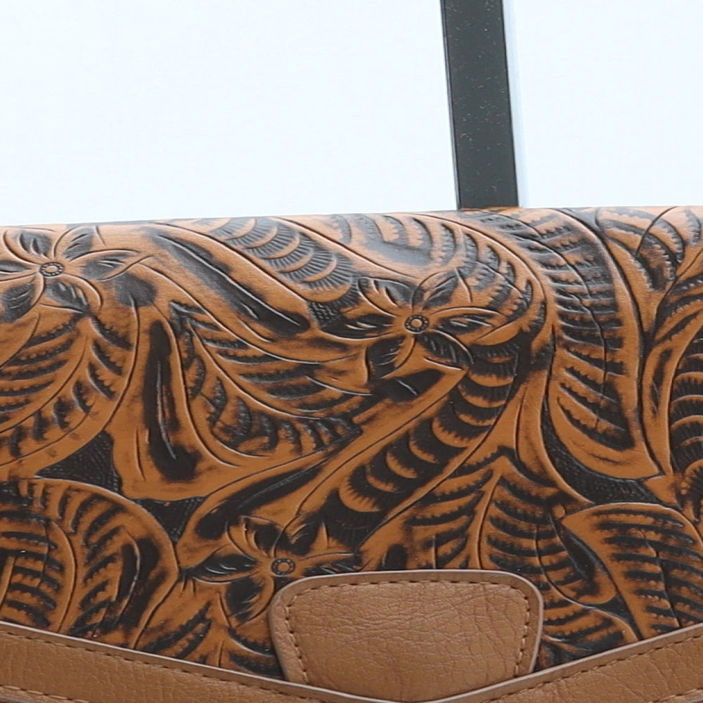 Atmosphere Womens Brown Geometric Polyurethane Clutch Size Medium