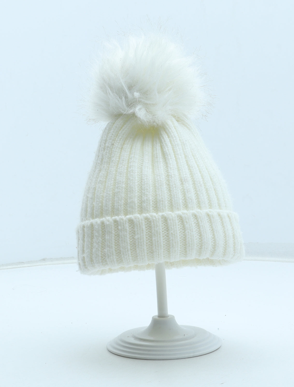 Preworn Girls White Acrylic Bobble Hat One Size