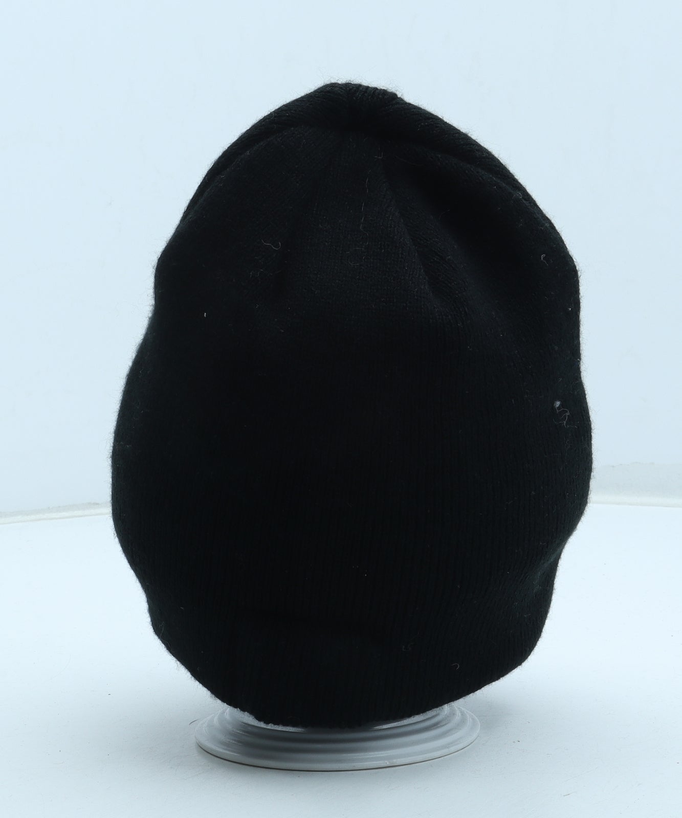 Beanie Beats Mens Black Acrylic Beanie One Size - Internal speakers. Rechargeable