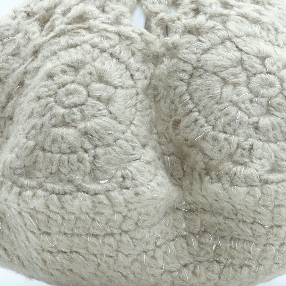 Preworn Womens Beige Acrylic Winter Hat One Size