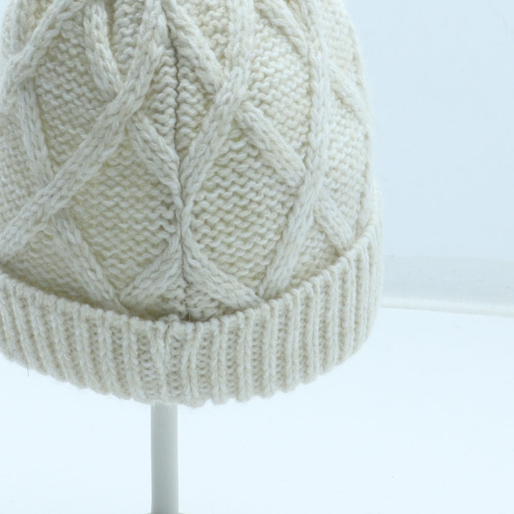 F&F Girls White Acrylic Winter Hat One Size