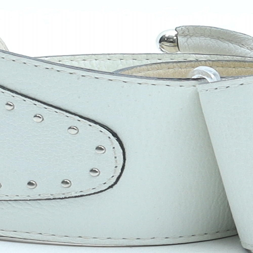 Opika Womens White Solid Polyurethane Fashion Belt Belt One Size