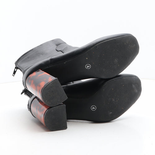 F&F Womens Black Synthetic Bootie Boot UK - Detail on Heel