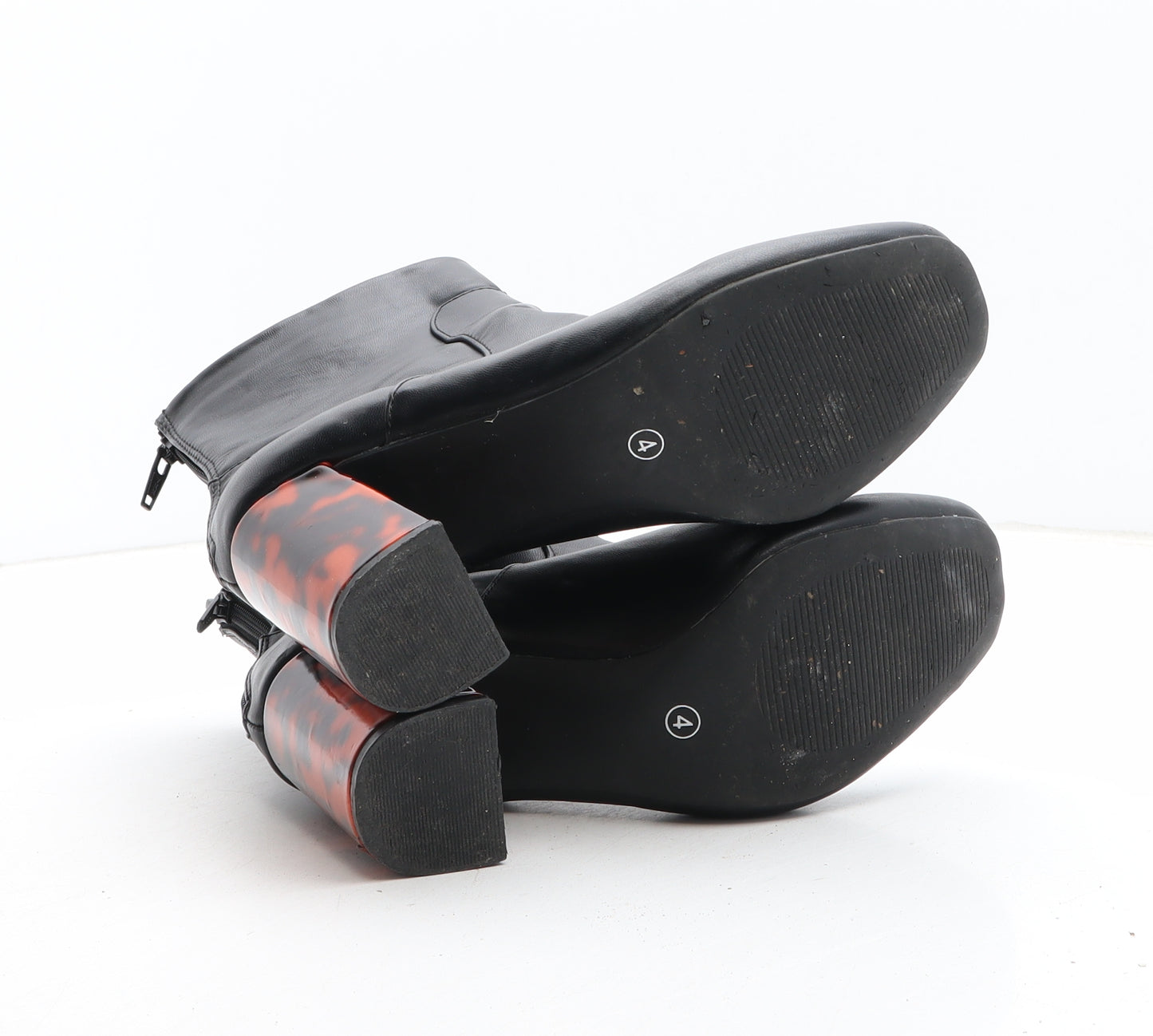 F&F Womens Black Synthetic Bootie Boot UK - Detail on Heel