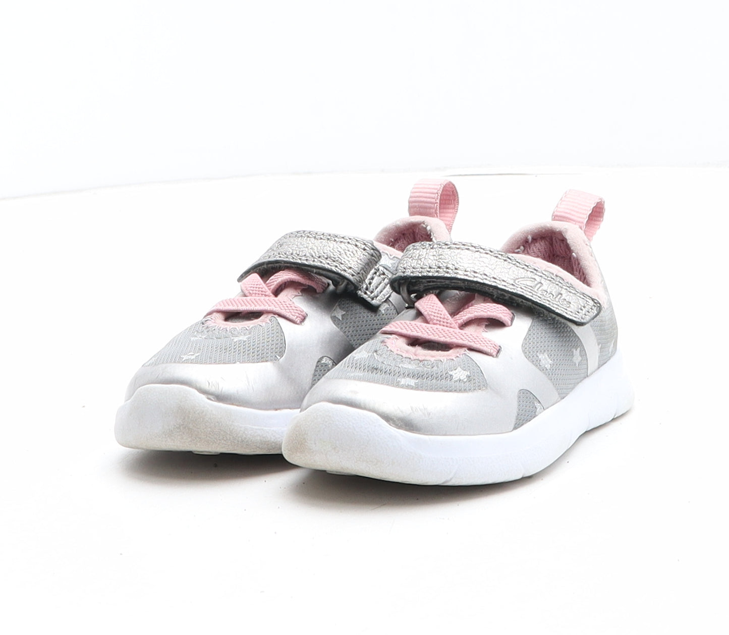 Clarks Girls Silver Geometric Synthetic Trainer UK 4.5 - Star Pattern