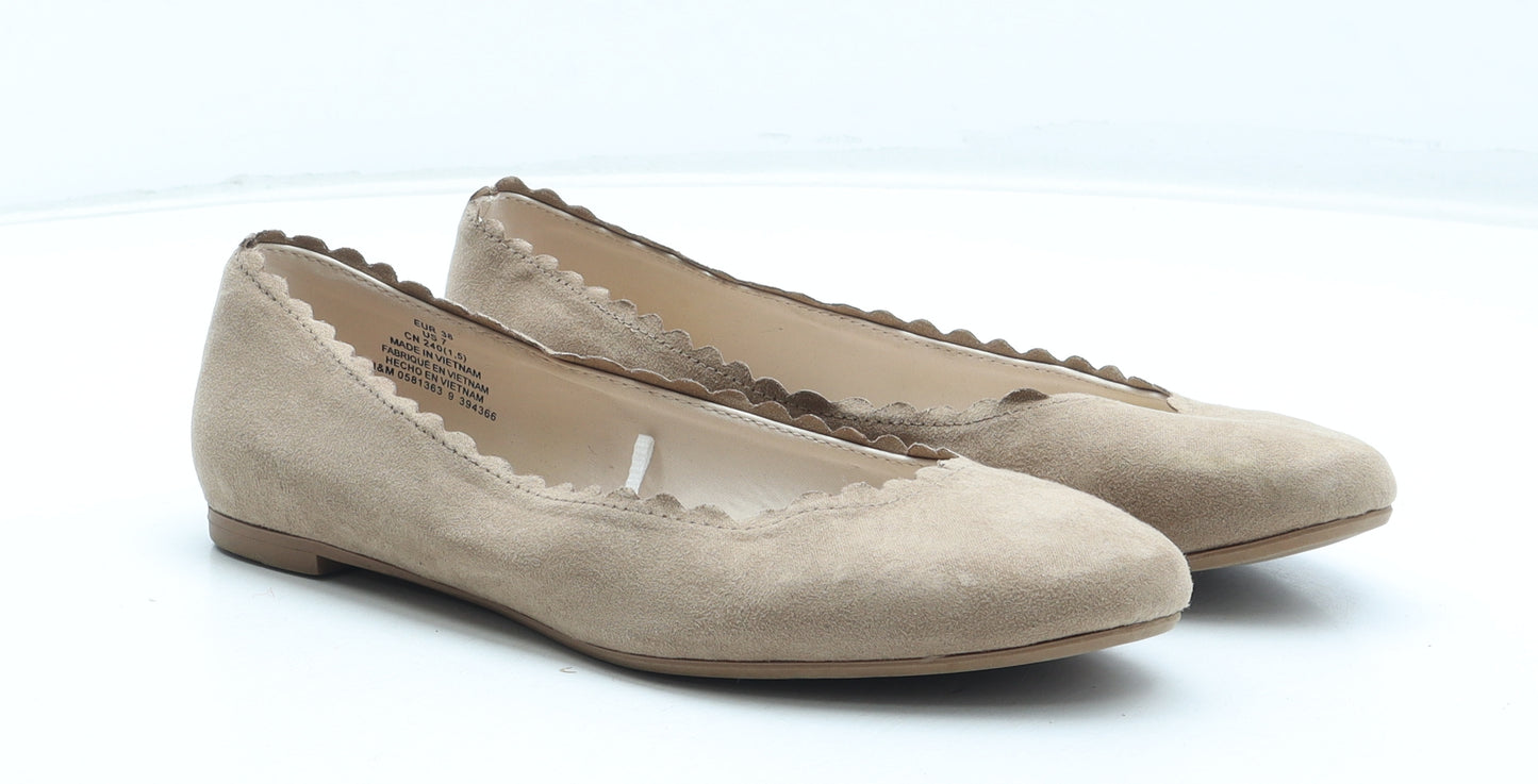 H&M Womens Beige Polyurethane Ballet Flat UK