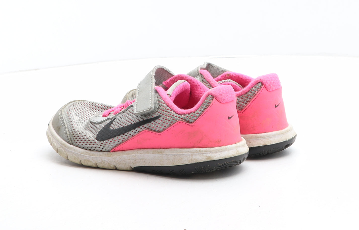 Nike Girls Grey Synthetic Trainer UK 12