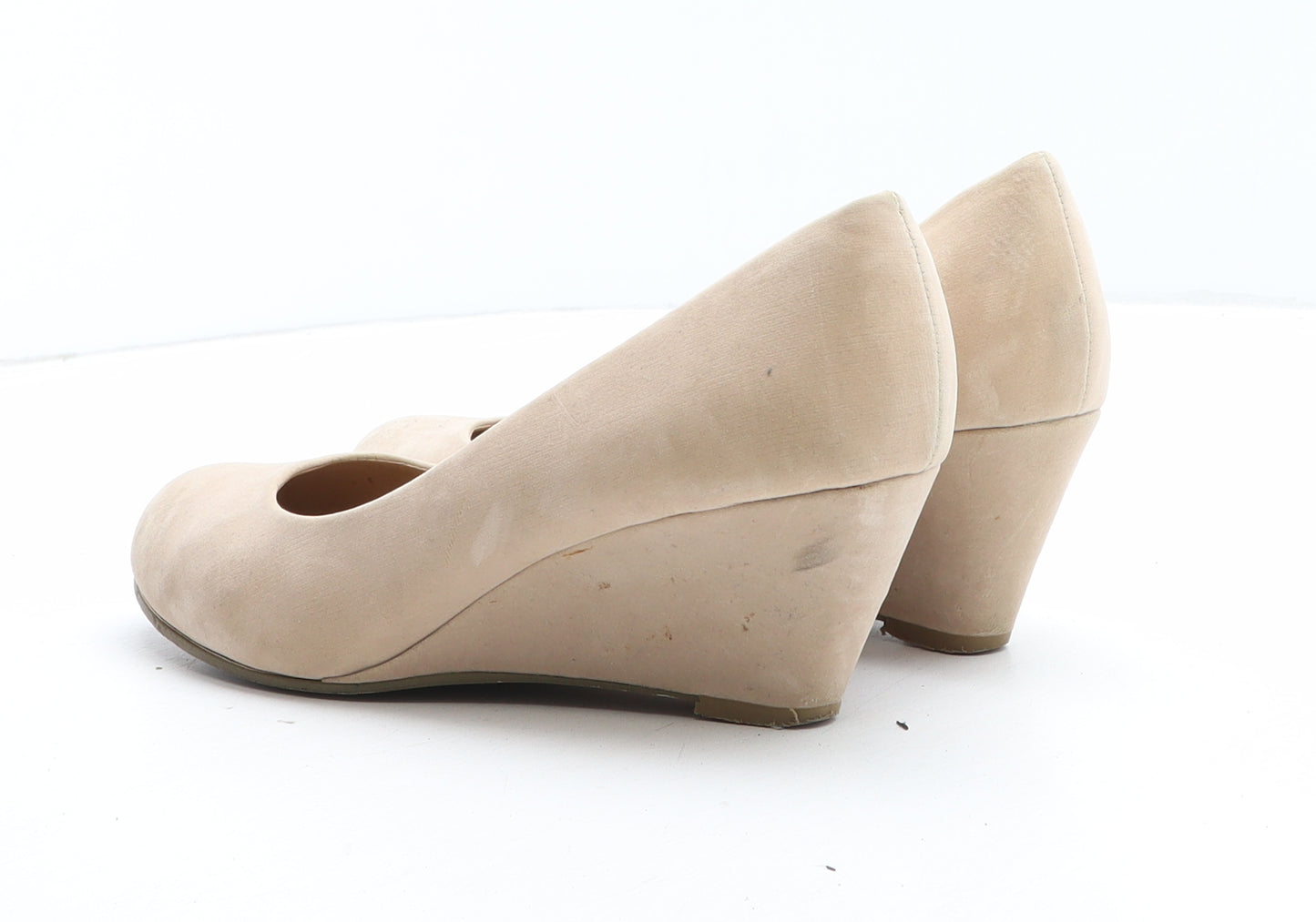 Shoe Fashionista Womens Beige Synthetic Court Heel UK