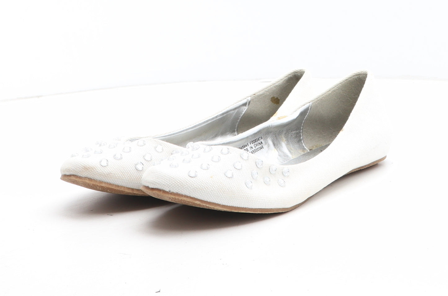 Fiore Womens White Synthetic Flat UK