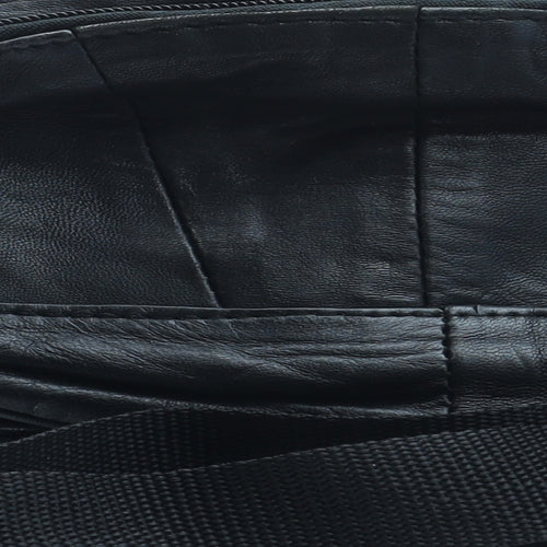 Bosini Womens Black Leather Belt Bag & Waist Pack Size Small