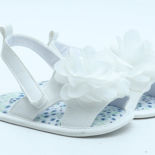 Matalan Girls White Synthetic Slip On Sandal UK 6-12 Months - Flower Detail