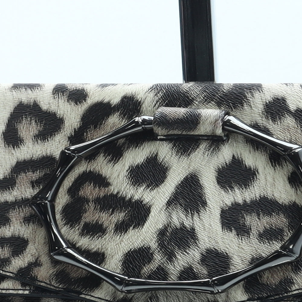Primark Womens Brown Animal Print Polyurethane Clutch Size Small - Leopard Pattern