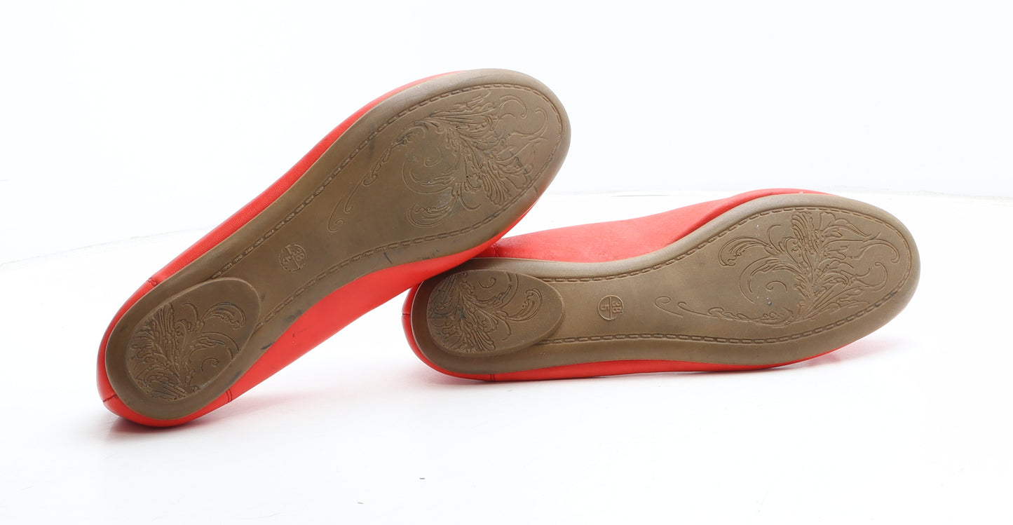 Preworn Womens Red Synthetic Ballet Flat UK