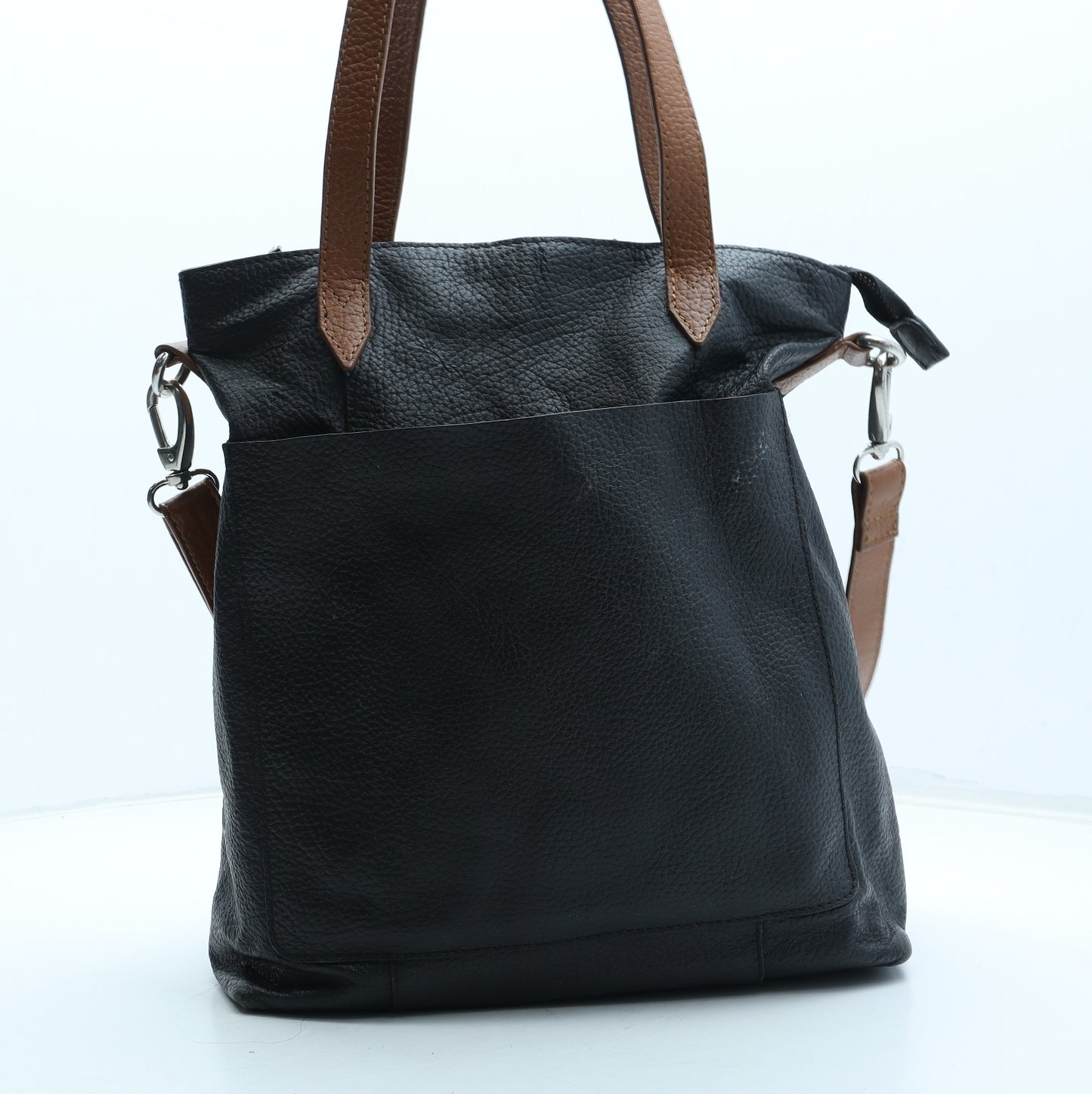 Preworn Womens Black Leather Top Handle Bag Size Medium