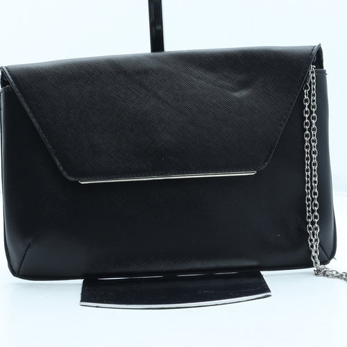 Preworn Womens Black Polyurethane Clutch Size Small