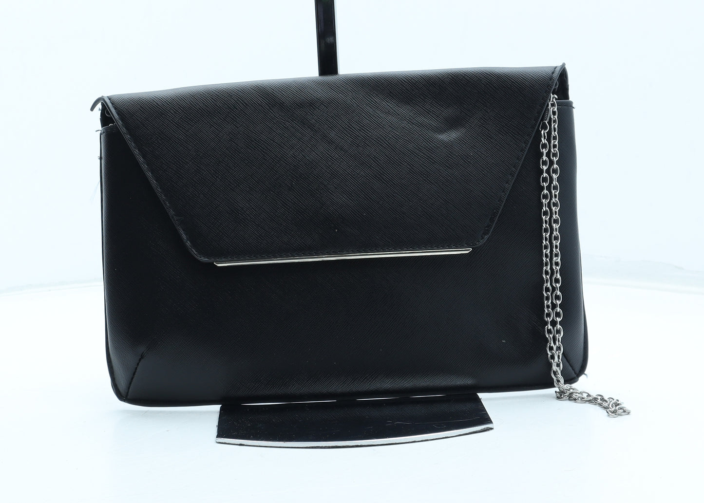 Preworn Womens Black Polyurethane Clutch Size Small