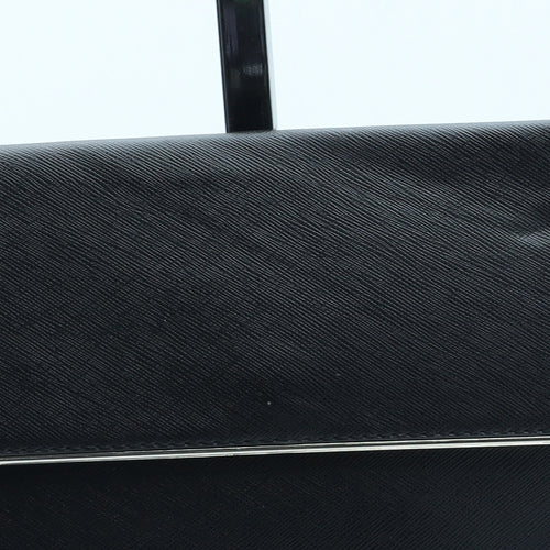 Preworn Womens Black Polyurethane Clutch Size Small