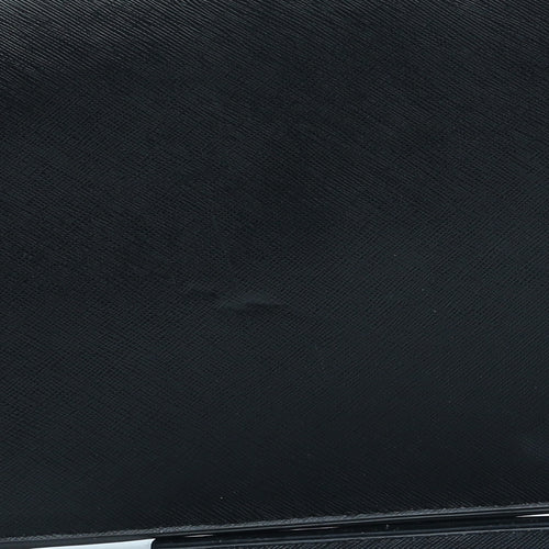 Preworn Womens Black Polyurethane Clutch Size Small