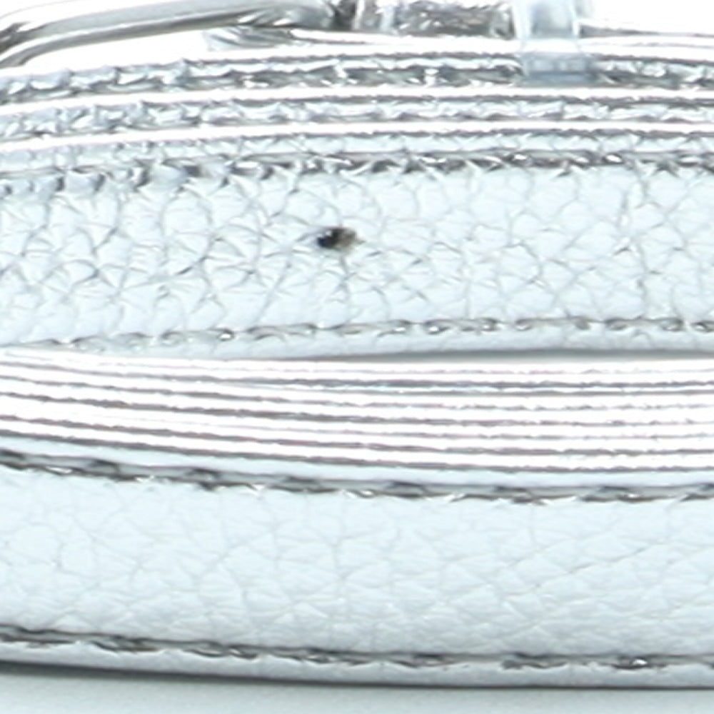 Preworn Womens Silver Solid Polyurethane Dress Belt Belt One Size