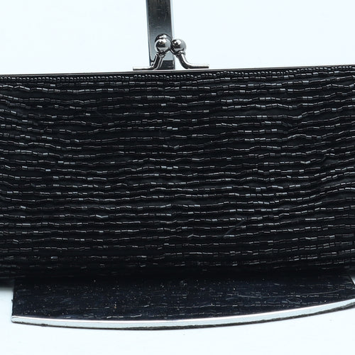 Preworn Womens Black Polyester Clutch Size Small