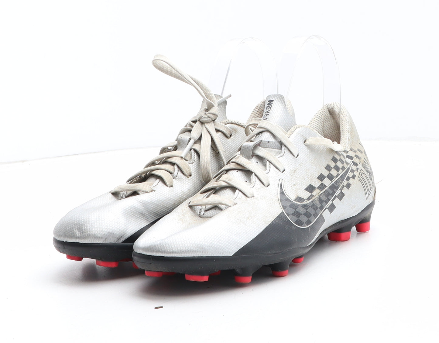 Nike Boys Silver Geometric Polyester Trainer UK 5 - Football Boots