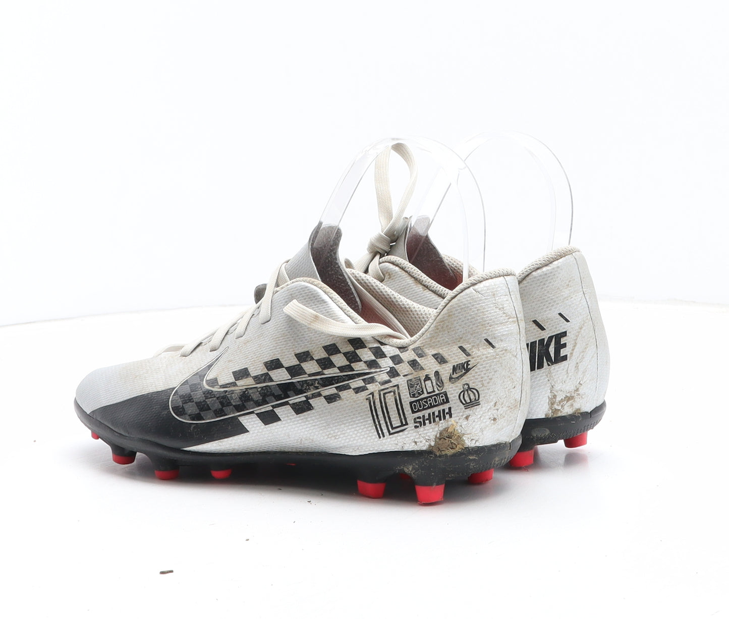 Nike Boys Silver Geometric Polyester Trainer UK 5 - Football Boots