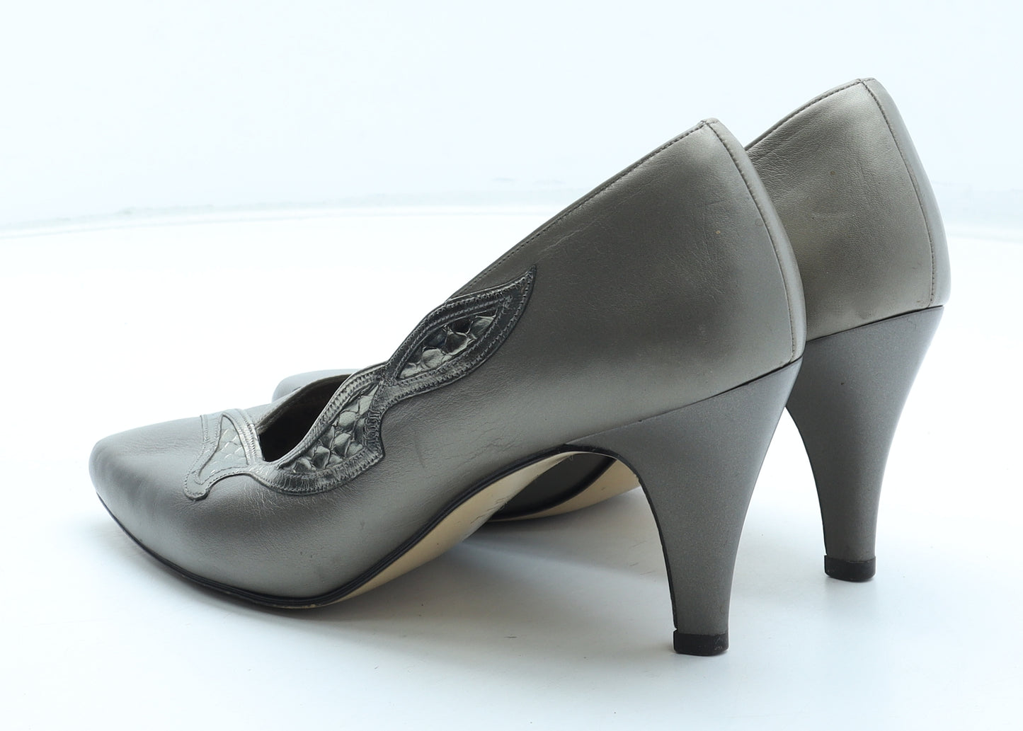 Van Dal Womens Gold Geometric Leather Court Heel UK