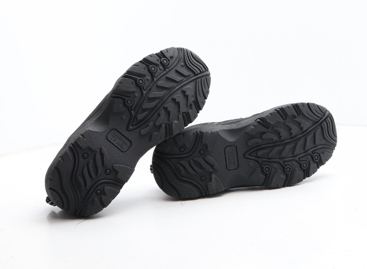 Freedom Trail Boys Black Synthetic Trainer UK 3