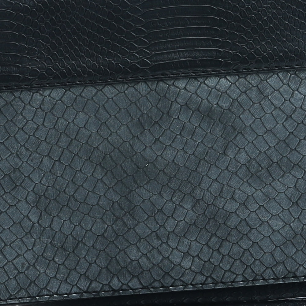 Preworn Womens Grey Polyurethane Clutch Size Small - Croc Texture