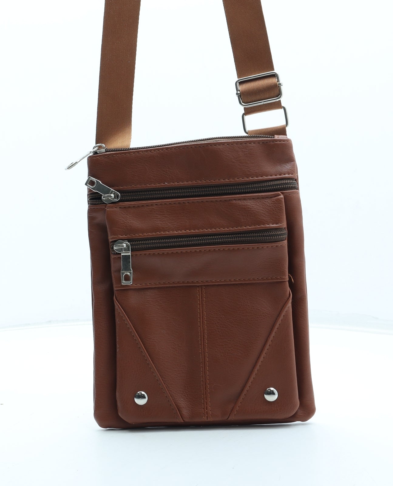 Preworn Womens Brown Polyurethane Crossbody Size Small