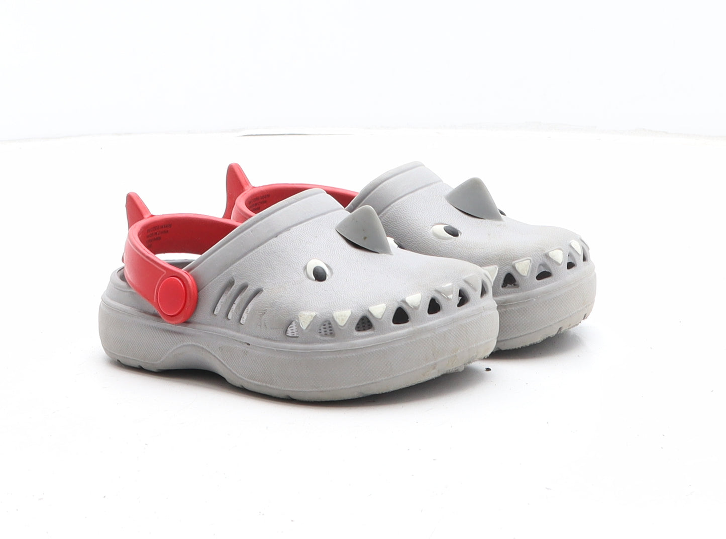 Preworn Boys Grey Synthetic Clog Sandal UK 6 - Shark Detail