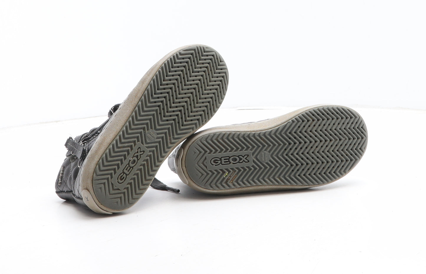 Geox Girls Grey Synthetic Trainer UK 9