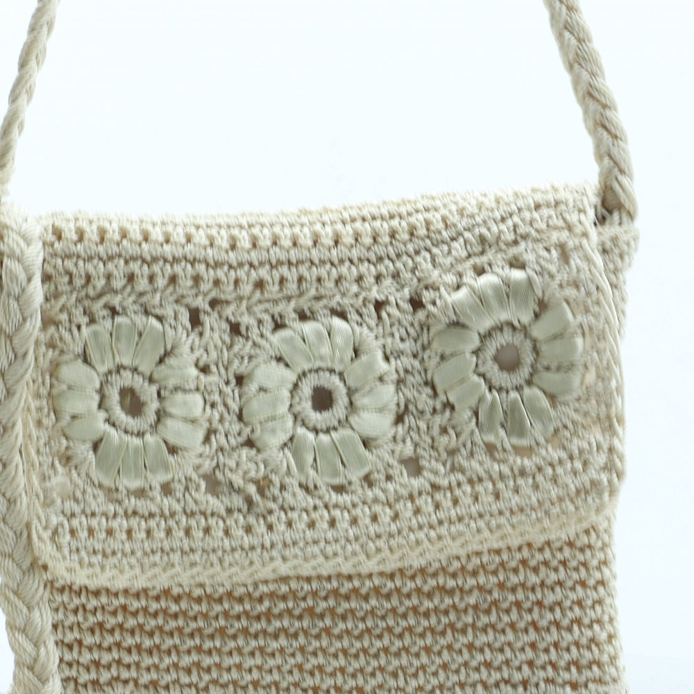 Preworn Womens Beige Floral Nylon Shoulder Bag Size Small