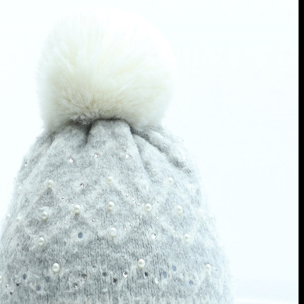 F&F Womens Grey Fair Isle Acrylic Bobble Hat One Size