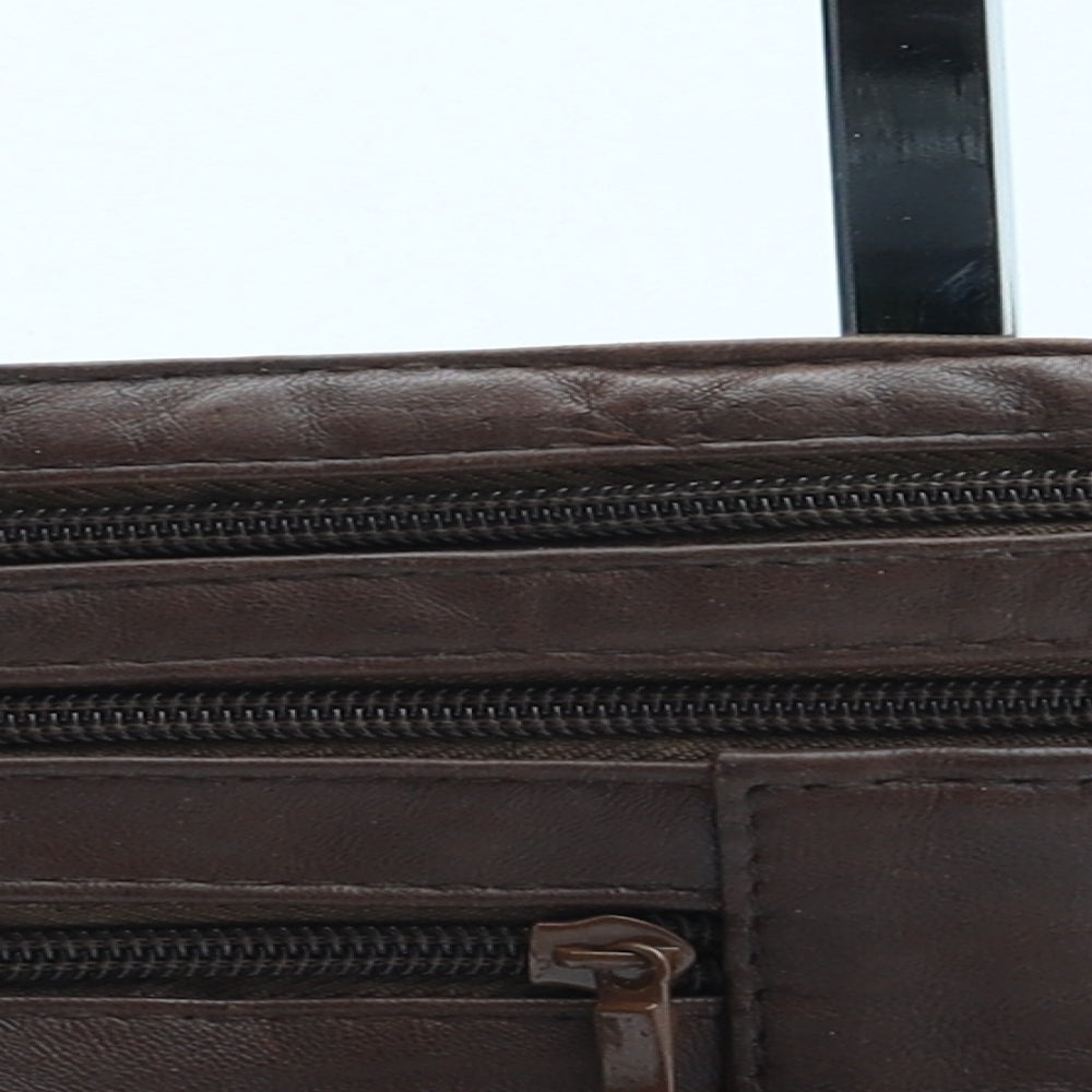 Preworn Womens Brown Leather Belt Bag & Waist Pack Size Small