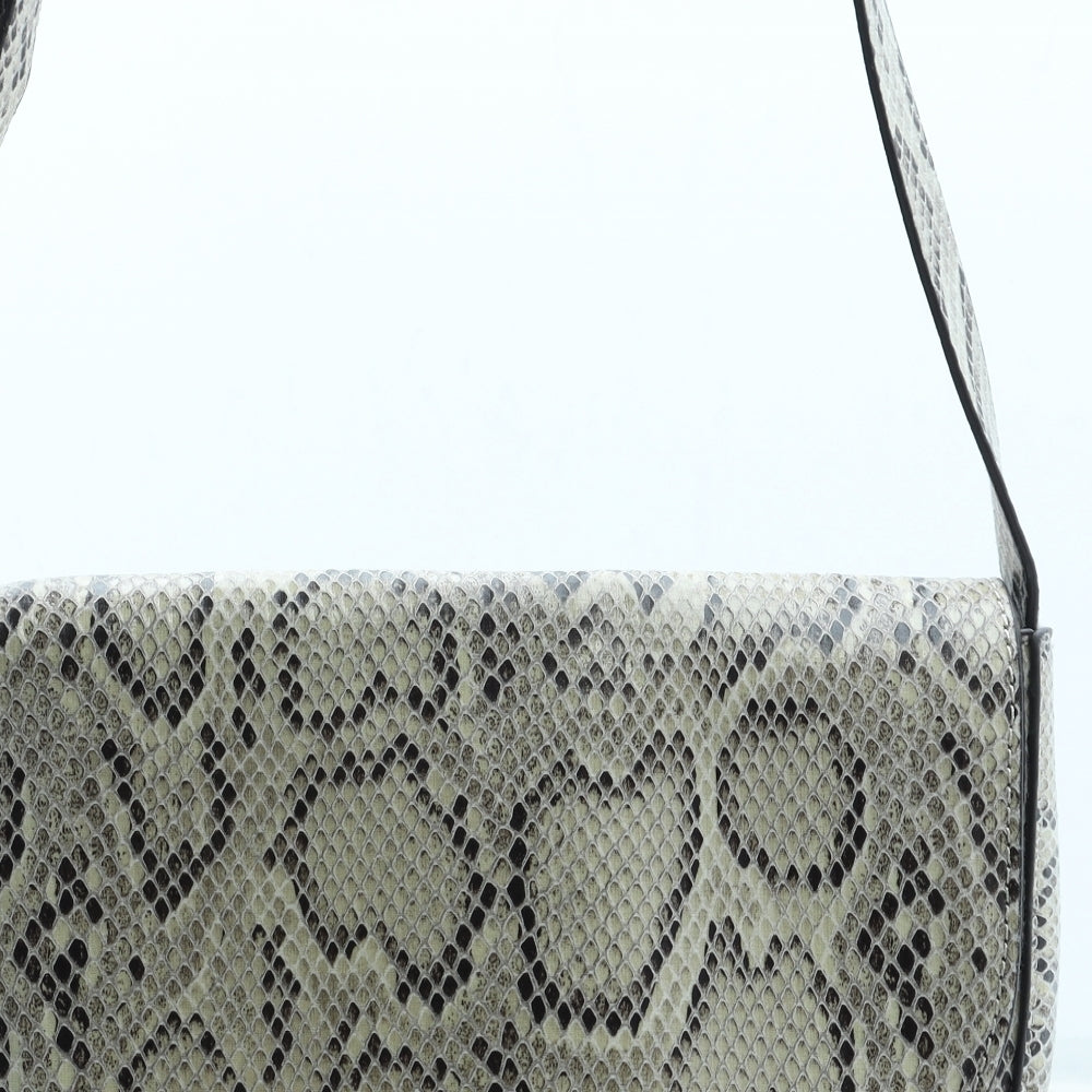 F&F Womens Beige Animal Print Polyurethane Shoulder Bag Size Small - Snakeskin Pattern