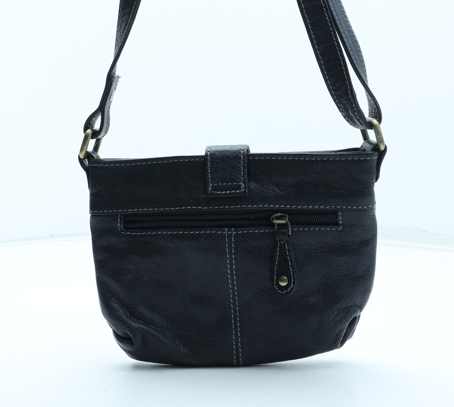 Preworn Womens Blue Leather Crossbody Size Small
