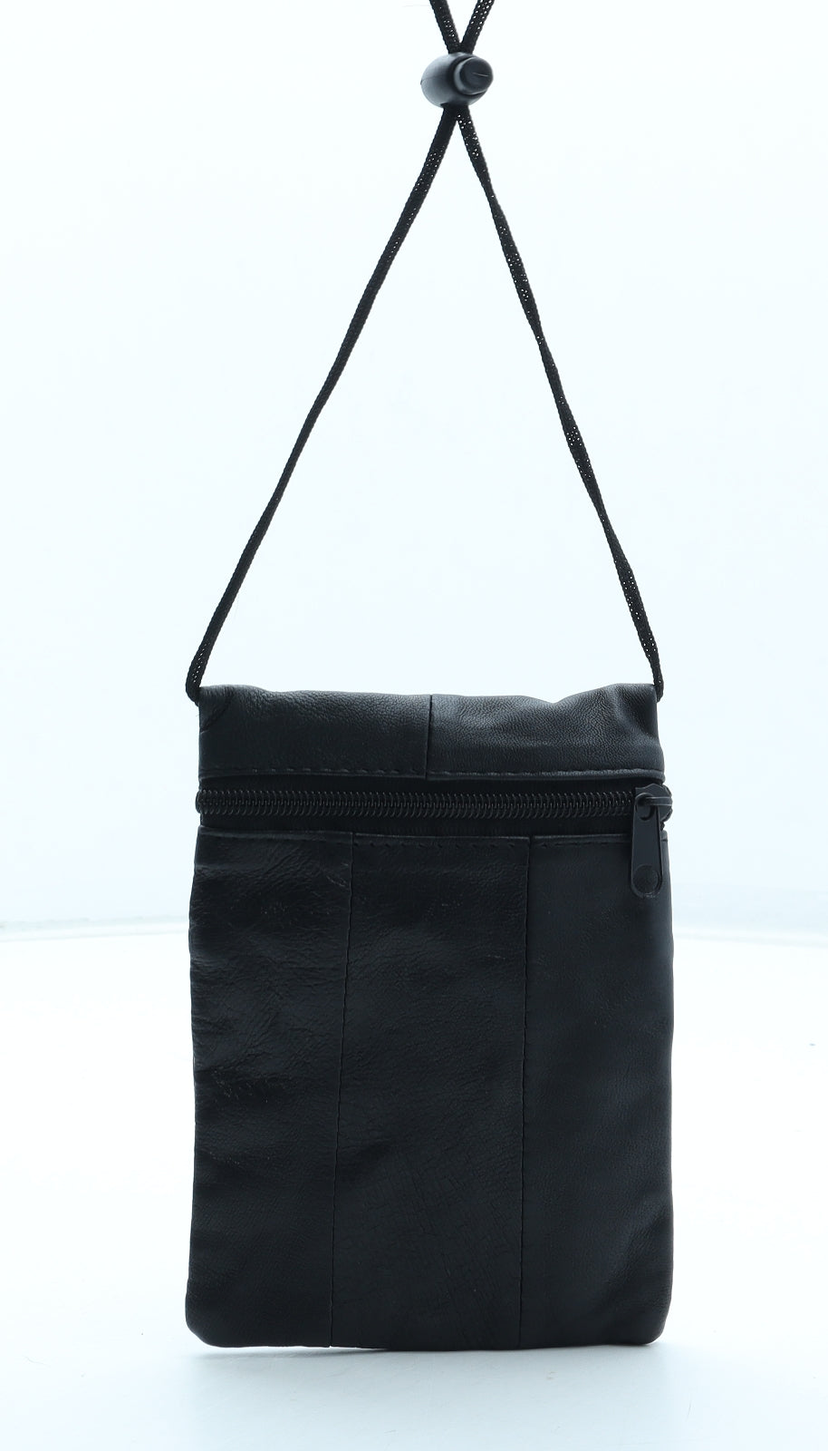 Preworn Womens Black Leather Shoulder Bag Size Small