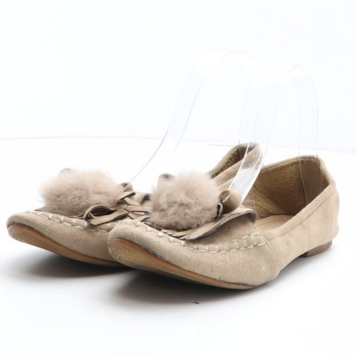Preworn Womens Beige Synthetic Moccasin Flat UK - Pom Pom Detail
